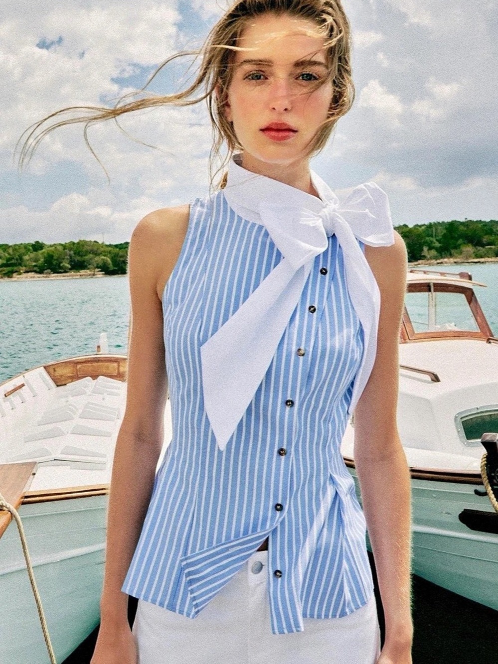 Striped Button Front Top in Blue & White Like New